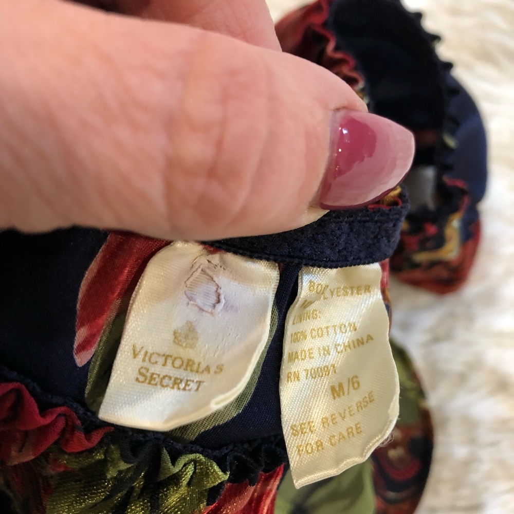 Vintage Victoria’s Secret Babydoll set - Picture 6 of 6